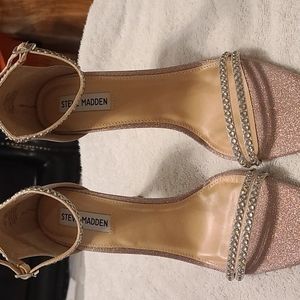 Heel sandals